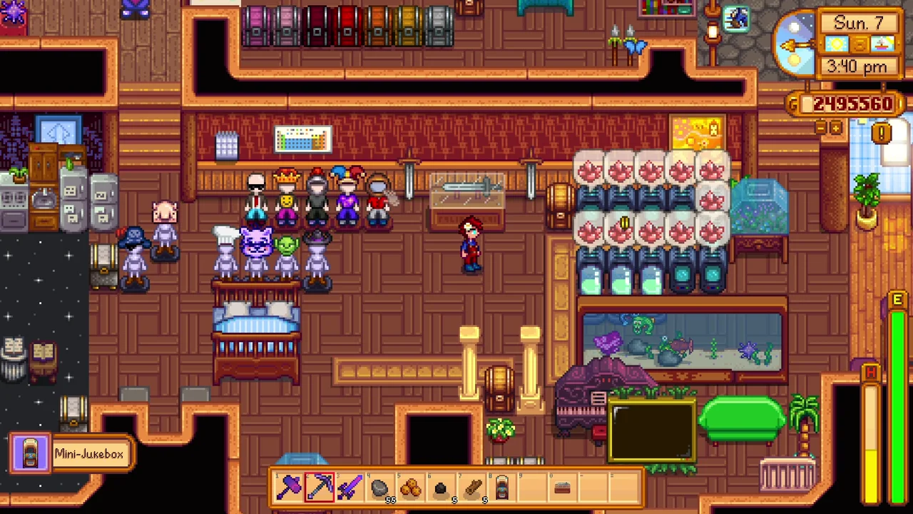 Stardew Valley: A decorated farmhouse with display items