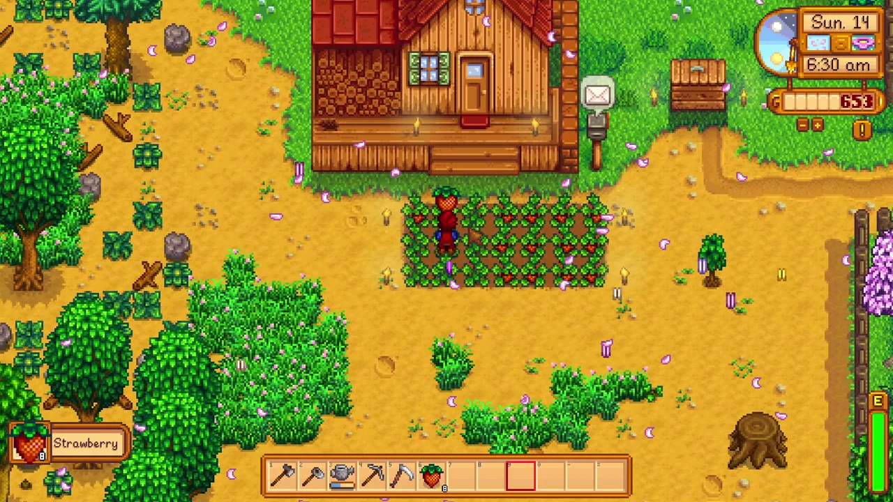 Stardew Valley: A spring strawberry field