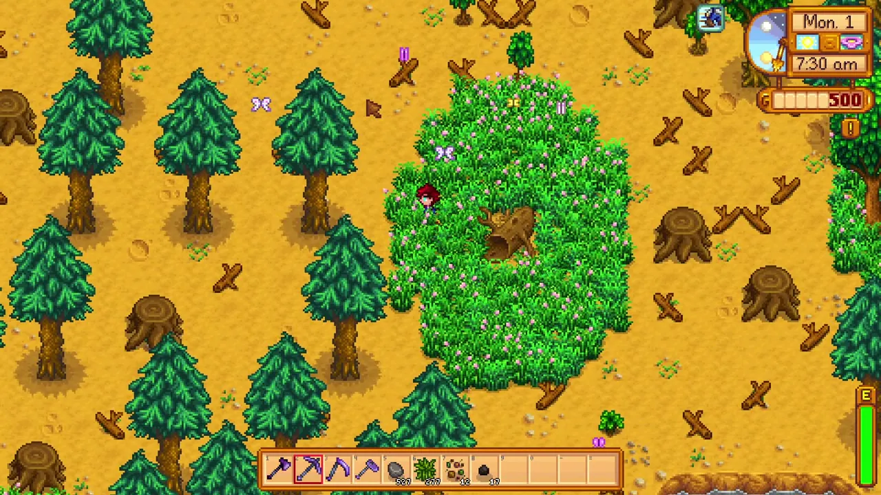 Stardew Valley: Trees and paths arranged across the farm