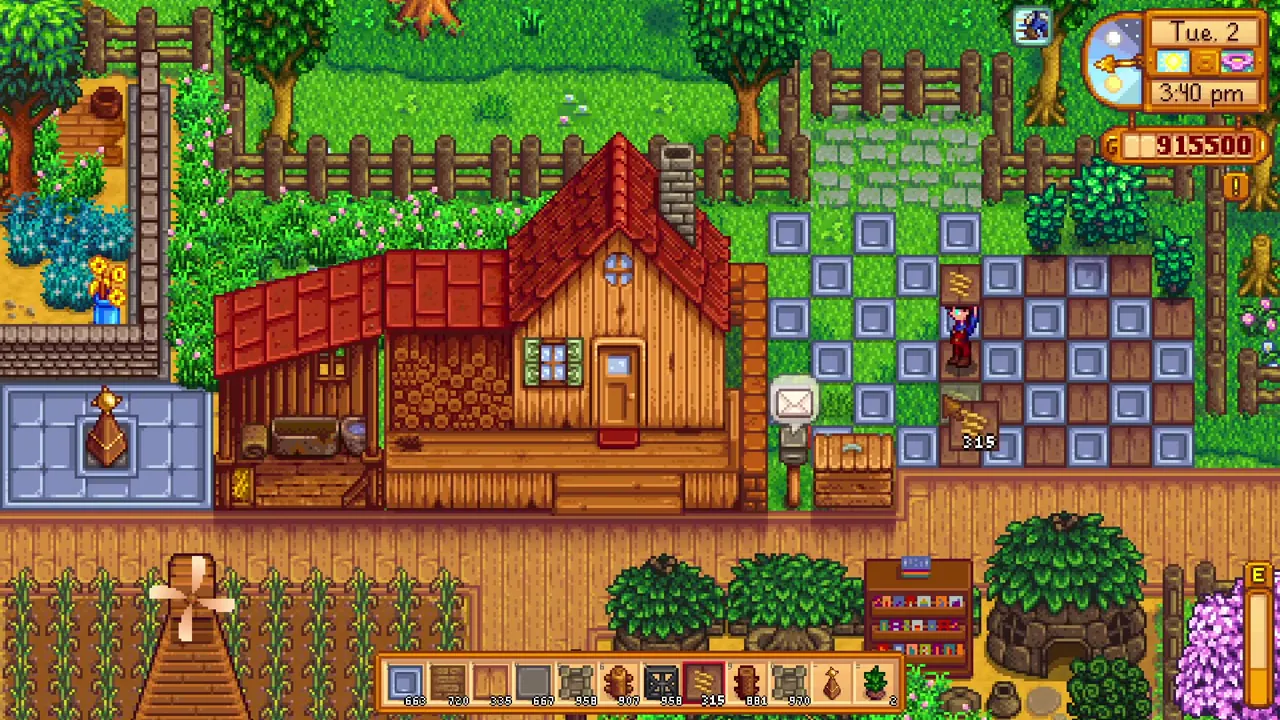Stardew Valley: Decorated farm buildings and paths